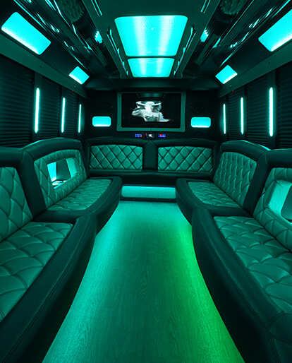 detroit limo bus